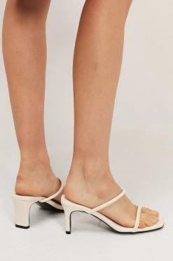 STORETS ACCESSORIES Two-Strap Square Toe Heels