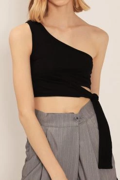 STORETS Paige Asymmetric Crop Top