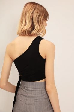 STORETS Paige Asymmetric Crop Top