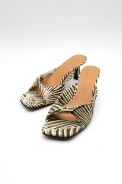 STORETS Printed Twist Pumps