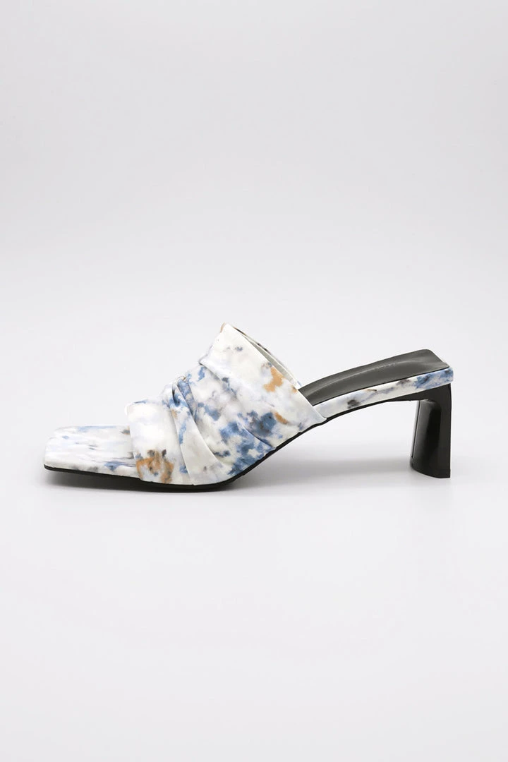 STORETS Pleather Shirring Pumps