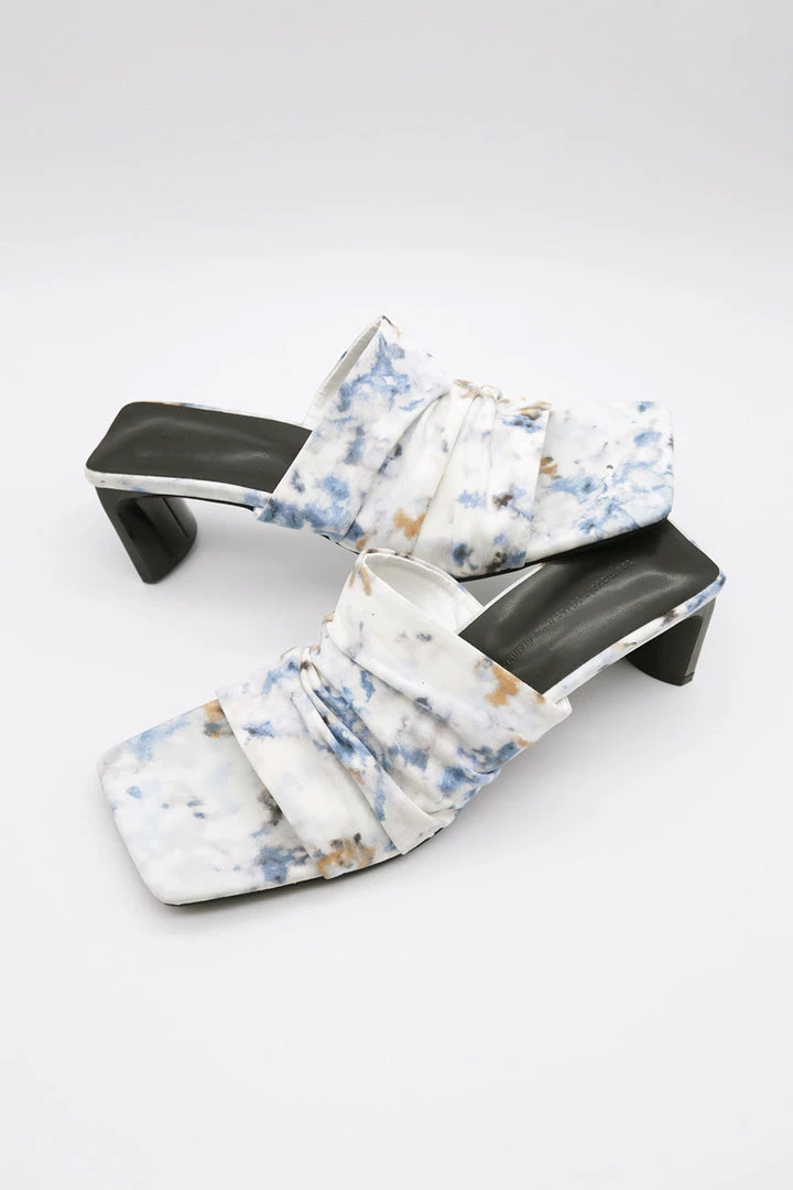 STORETS Pleather Shirring Pumps