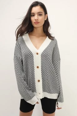 STORETS Influencer Danna Herringbone Printed Cardigan