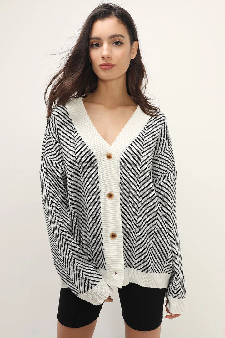 STORETS Influencer Danna Herringbone Printed Cardigan