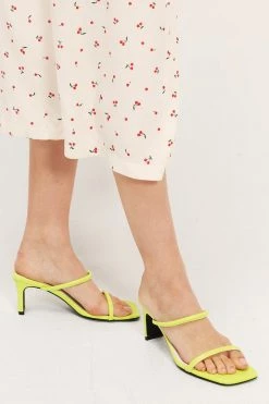 STORETS ACCESSORIES Two-Strap Square Toe Heels