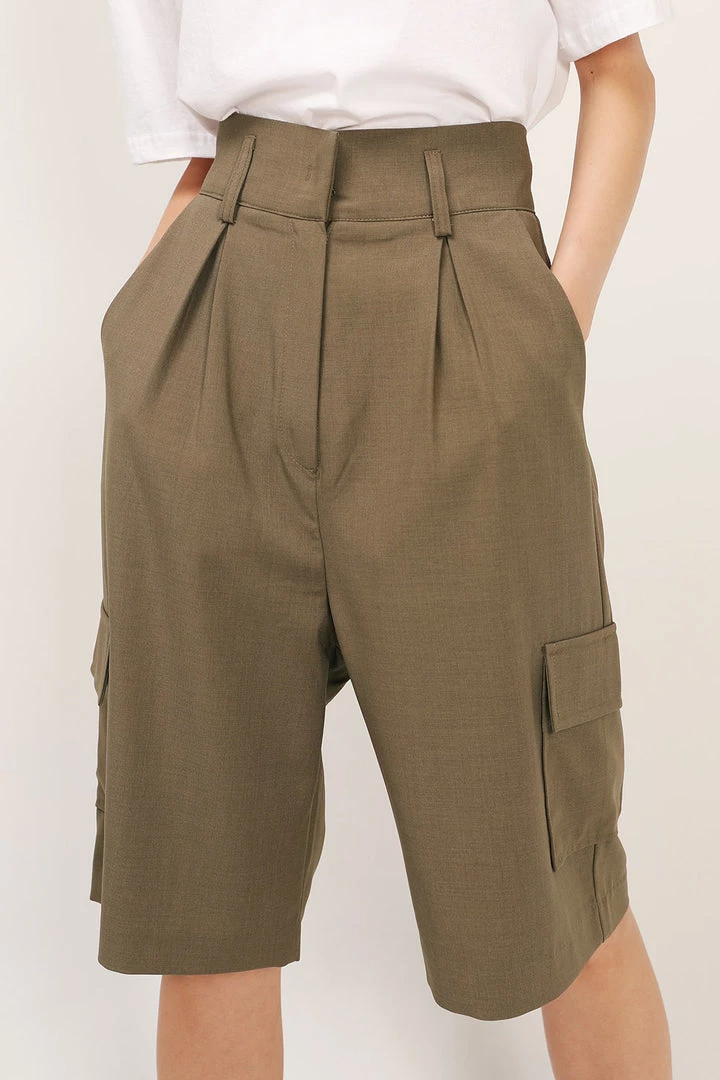 STORETS CLOTHING Kendall Cargo Bermuda Shorts