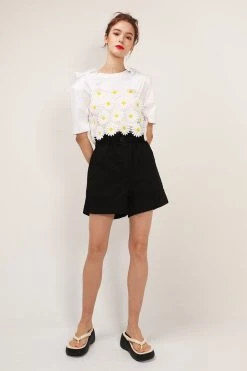 STORETS CLOTHING Mia Daisy Lace Crochet Top