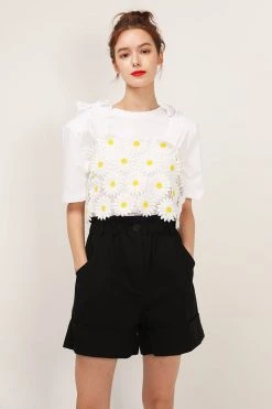 STORETS CLOTHING Mia Daisy Lace Crochet Top