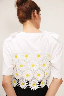 STORETS CLOTHING Mia Daisy Lace Crochet Top