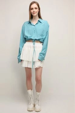 STORETS Stella Slit Back Crop Shirt CLOTHING