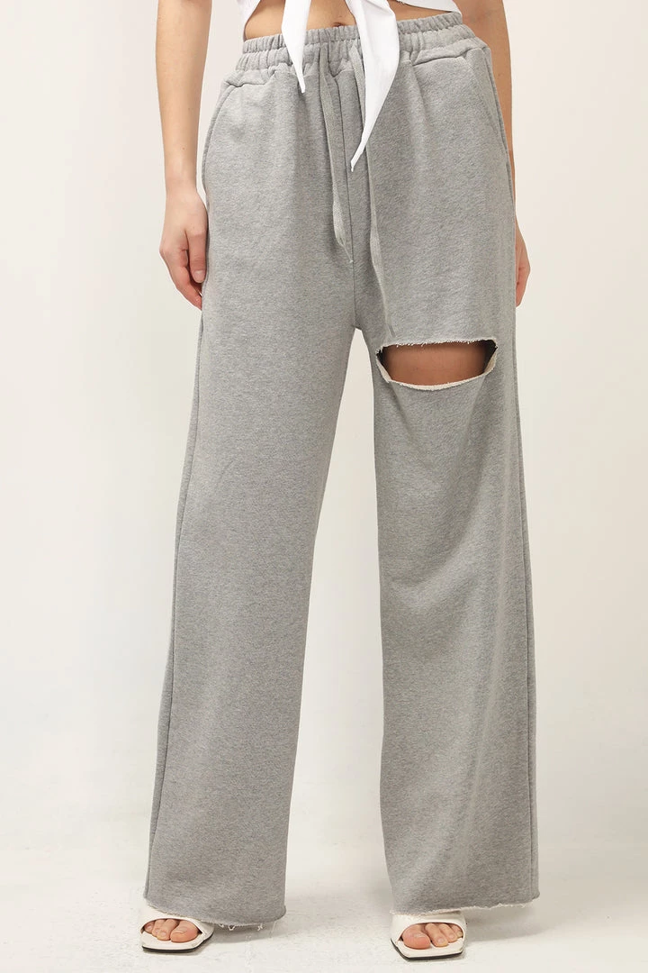 STORETS Influencer Nadia Slash Lounge Pants