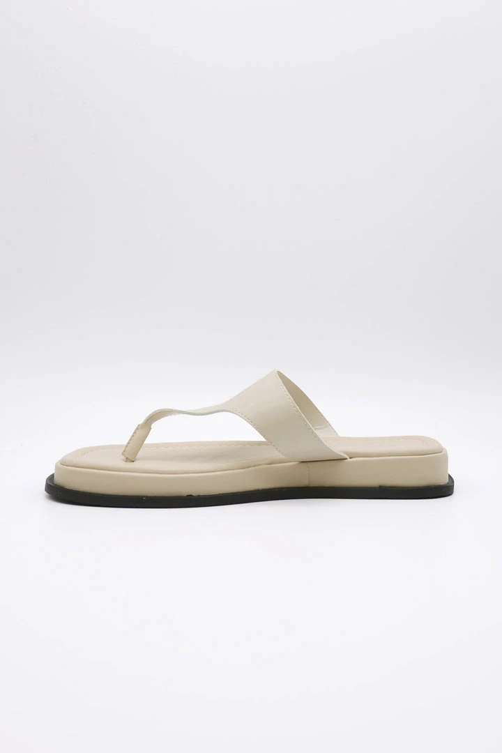 STORETS Pleather Toe Thong Sandals