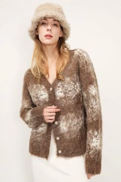 STORETS Reina Fuzzy Cardigan