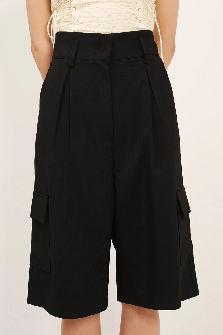 STORETS CLOTHING Kendall Cargo Bermuda Shorts