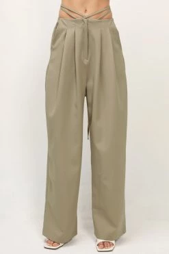 STORETS Influencer Talia Wide Leg Pintuck Pants Trousers