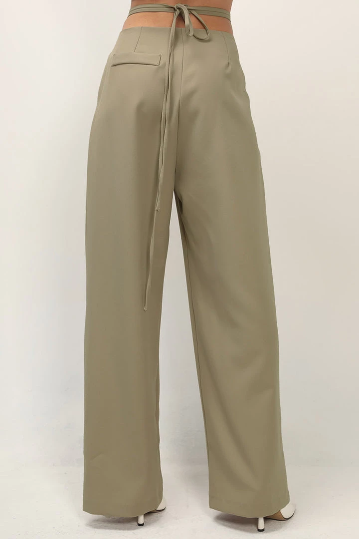 STORETS Talia Wide Leg Pintuck Pants