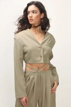 STORETS Talia Cropped Jacket