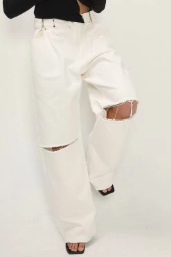 STORETS Vera Slash Cutout Jeans CLOTHING