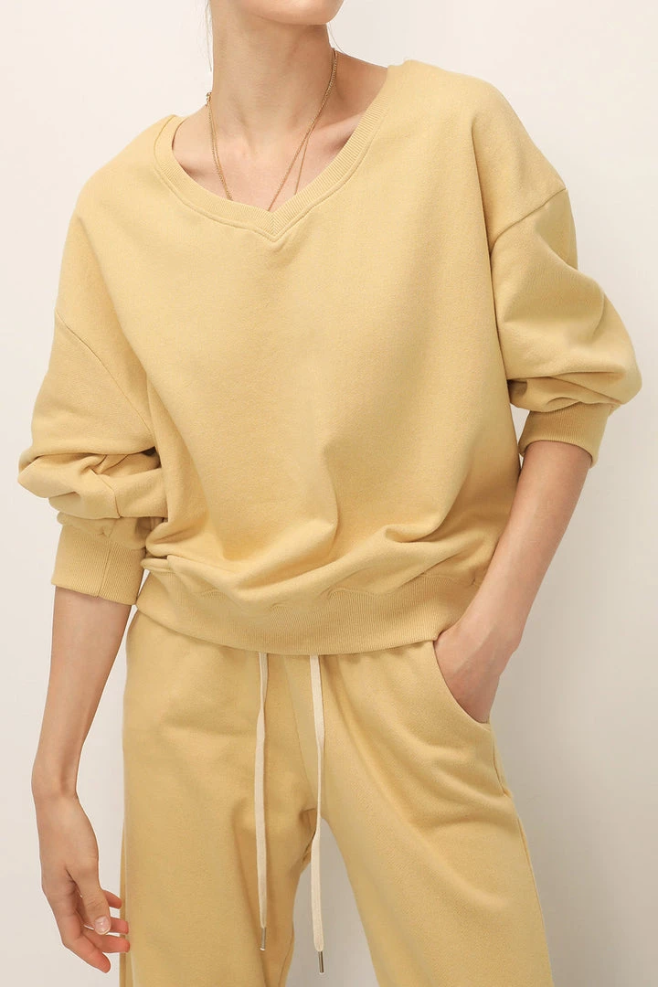 STORETS SALE Amy V-Neck Sweatshirt
