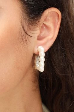 STORETS Squared Faux Pearl Earrings ACCESSORIES