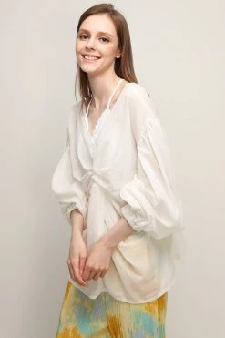 STORETS CLOTHING Everly Twist Sheer Blouse