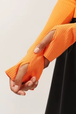 STORETS Liz Ribbed Cutout Top