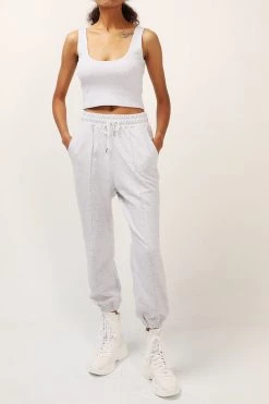 STORETS Nova Fitted Crop Tank Top