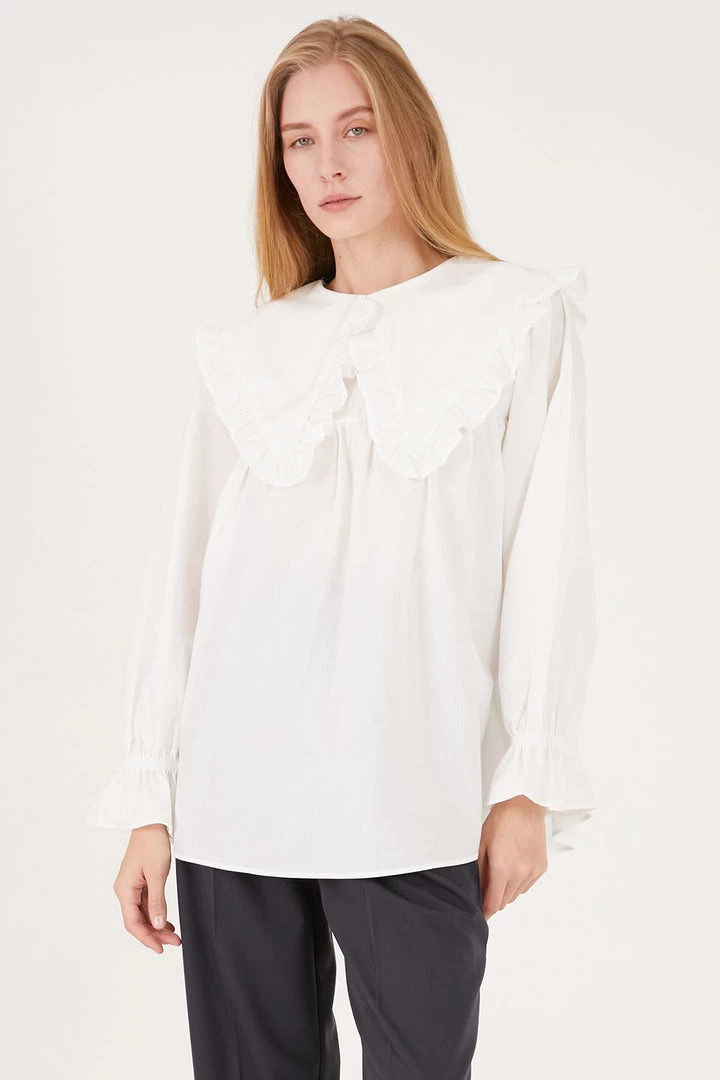 STORETS Cora Oversized Chelsea Collar Shirt CLOTHING