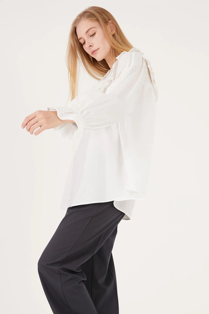 STORETS Cora Oversized Chelsea Collar Shirt CLOTHING