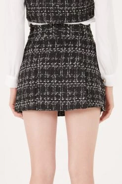 STORETS CLOTHING Violet Gold Button Tweed Skort