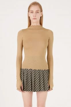 STORETS CLOTHING Serenity Lettuce Hem Top W/Thumb Hole