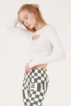 STORETS Shelly Cut Out Cropped Top