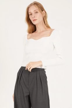 STORETS Payton Sweetheart Top