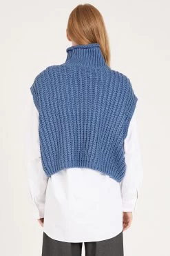 STORETS Daisy Turtle Neck Cable Knit Vest CLOTHING