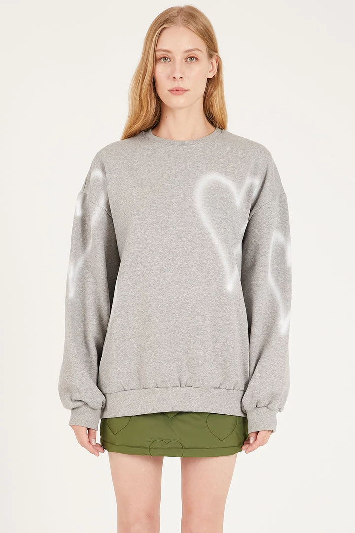 STORETS Gabrielle Oversized Heart Print Sweatshirt CLOTHING