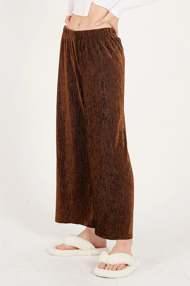 STORETS Norah Velvet Pleated Lounge Pants