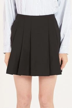 STORETS CLOTHING Ruby Plain Pleated Mini Skirt