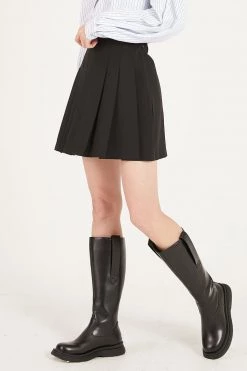STORETS CLOTHING Ruby Plain Pleated Mini Skirt