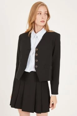 STORETS Ruby Collarless Crop Crepe Blazer