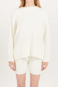 STORETS Influencer Knitwear Kenna Crew Neck Sweater And Shorts Set