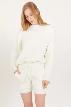 STORETS Influencer Knitwear Kenna Crew Neck Sweater And Shorts Set