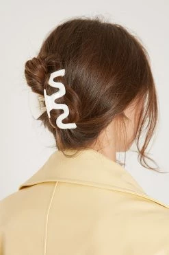 STORETS ACCESSORIES Wave Hair Claw