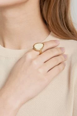 STORETS Weaved Waterdrop Ring-Ivory ACCESSORIES