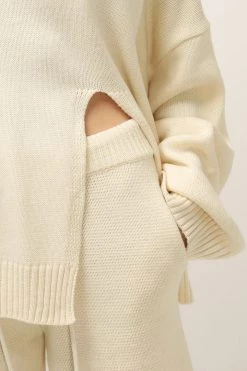 STORETS Heaven Slit Knit 2-Piece Set