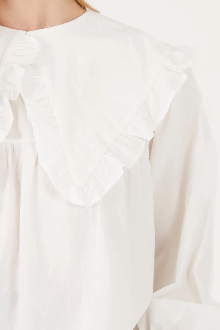 STORETS Cora Oversized Chelsea Collar Shirt CLOTHING