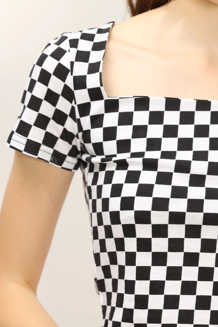 STORETS CLOTHING Melanie T-shirt In Checkerboard Print