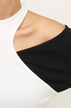 STORETS Lilliana Halter Neck Top CLOTHING