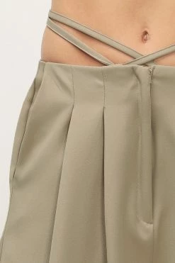 STORETS Influencer Talia Wide Leg Pintuck Pants Trousers