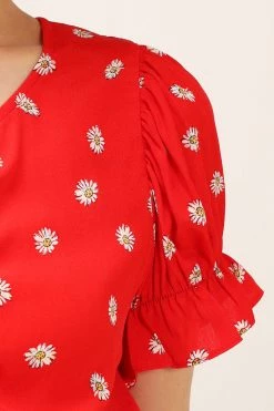 STORETS SALE Kelly Daisy Printed Smocked Top CLOTHING