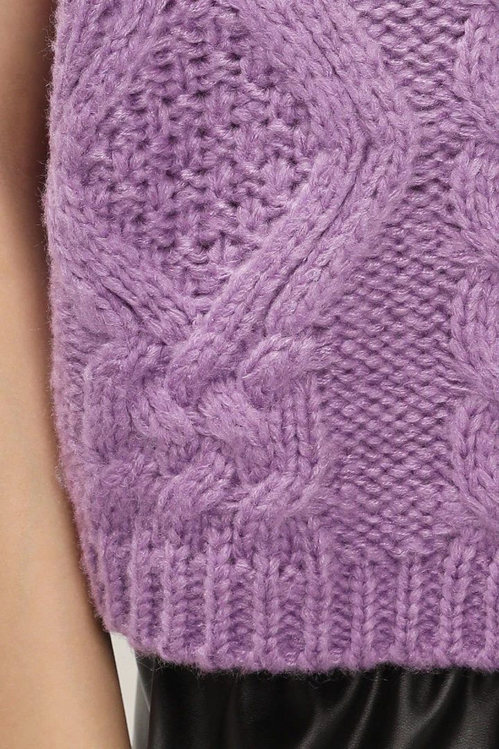 STORETS Reagan Cable Knit Sleeveless Top